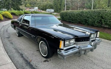 Oldsmobile-toronado-1976-black