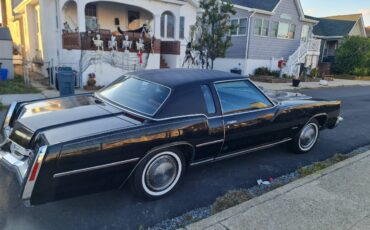 Oldsmobile-toronado-1976-black-3