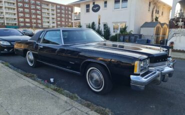 Oldsmobile-toronado-1976-black-3