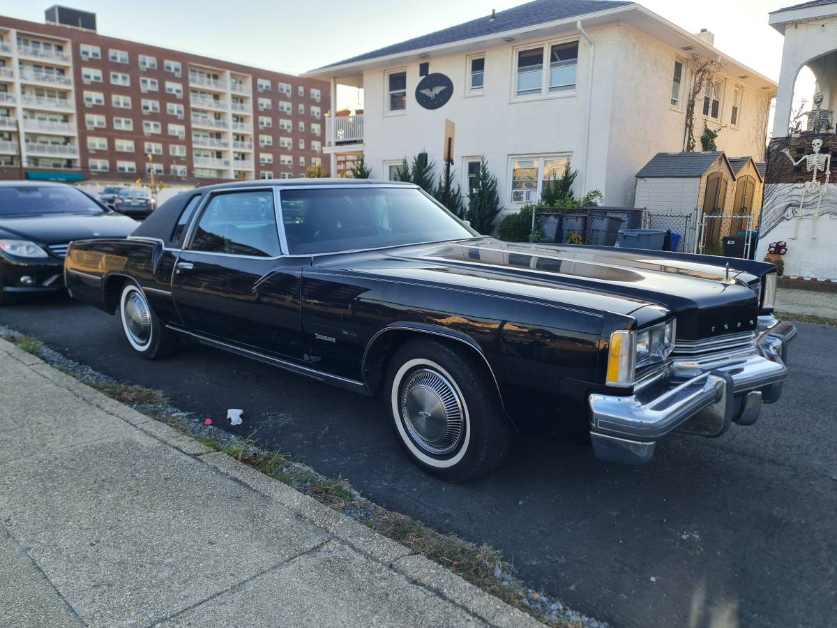 Oldsmobile-toronado-1976-black-9