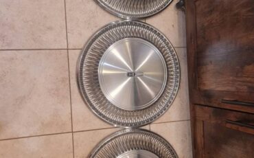 Oldsmobile-toronado-1976-black-9