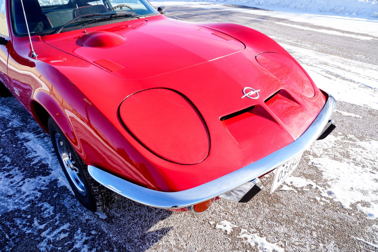 Opel-GT-1973-Coupe-23