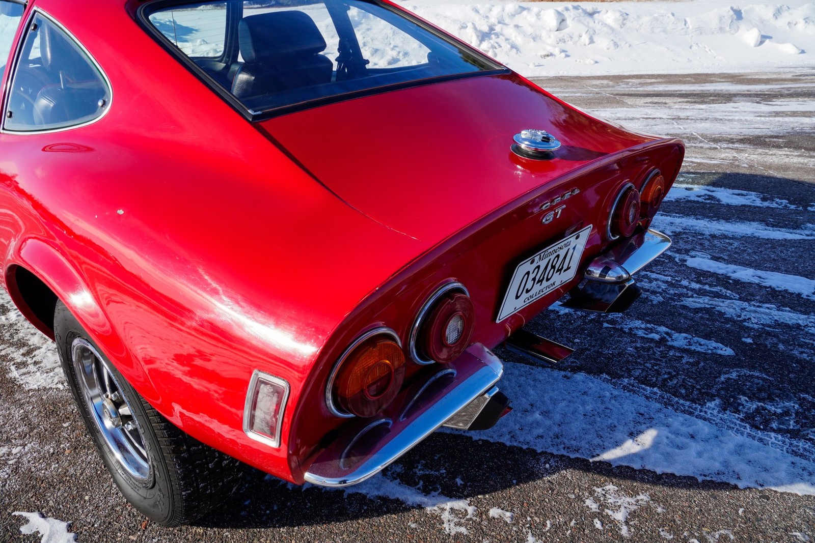 Opel-GT-1973-Coupe-31