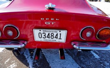 Opel-GT-1973-Coupe-34