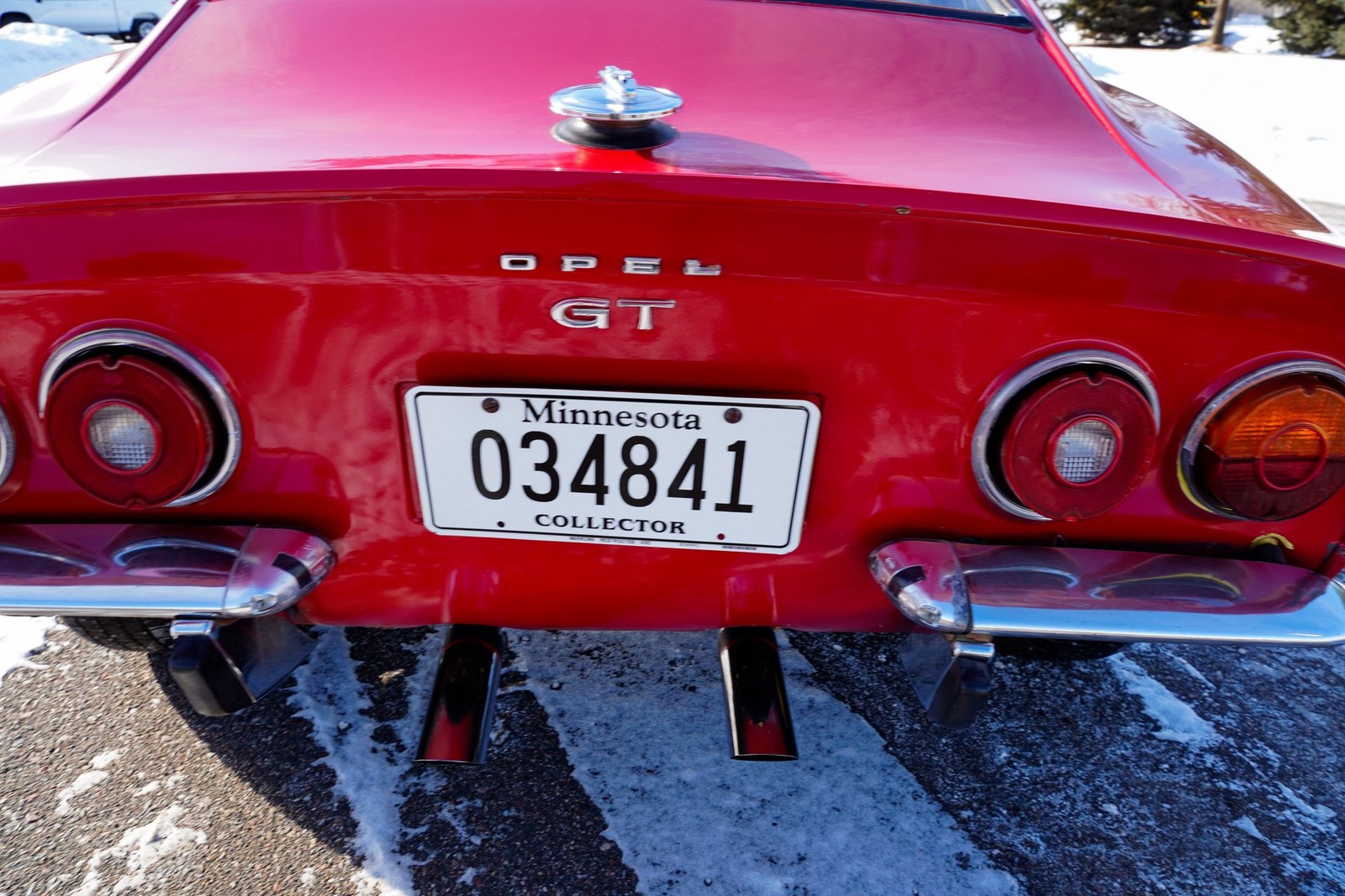 Opel-GT-1973-Coupe-34