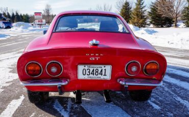 Opel-GT-1973-Coupe-4