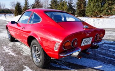 Opel-GT-1973-Coupe-5