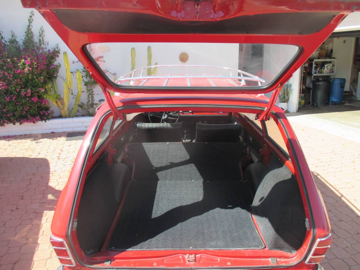 Opel-kadett-wagon-1967-red-12