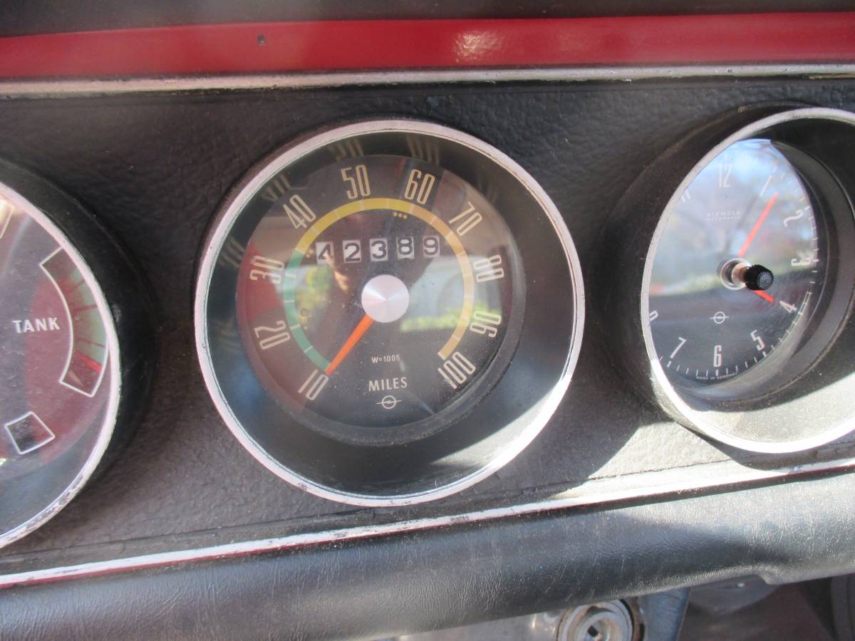 Opel-kadett-wagon-1967-red-4