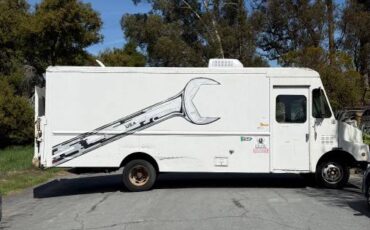 Oshk-diesel-1991-white-1