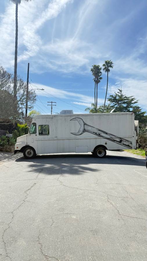 Oshk-diesel-1991-white-6