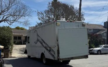 Oshk-diesel-1991-white-7