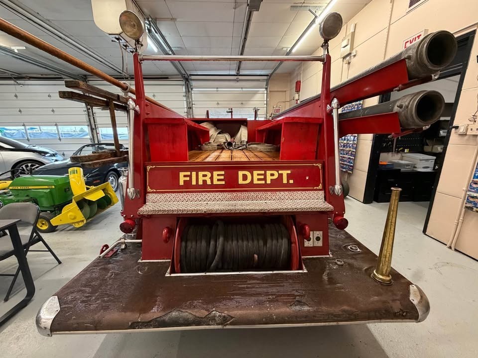 Other-Makes-International-1941-Utility-3