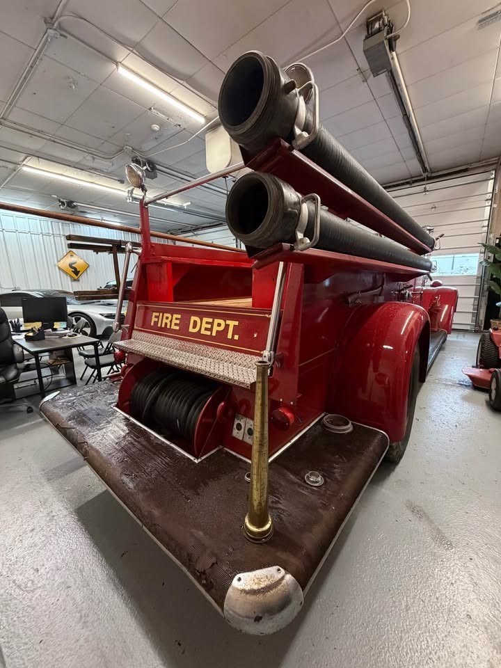 Other-Makes-International-1941-Utility-4