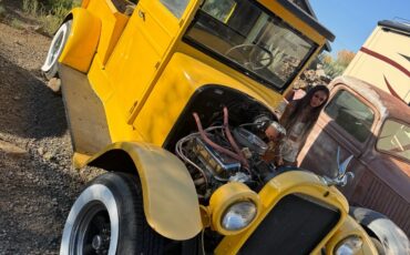 Other-Makes-graham-Yellow-Flatbed-1925-3