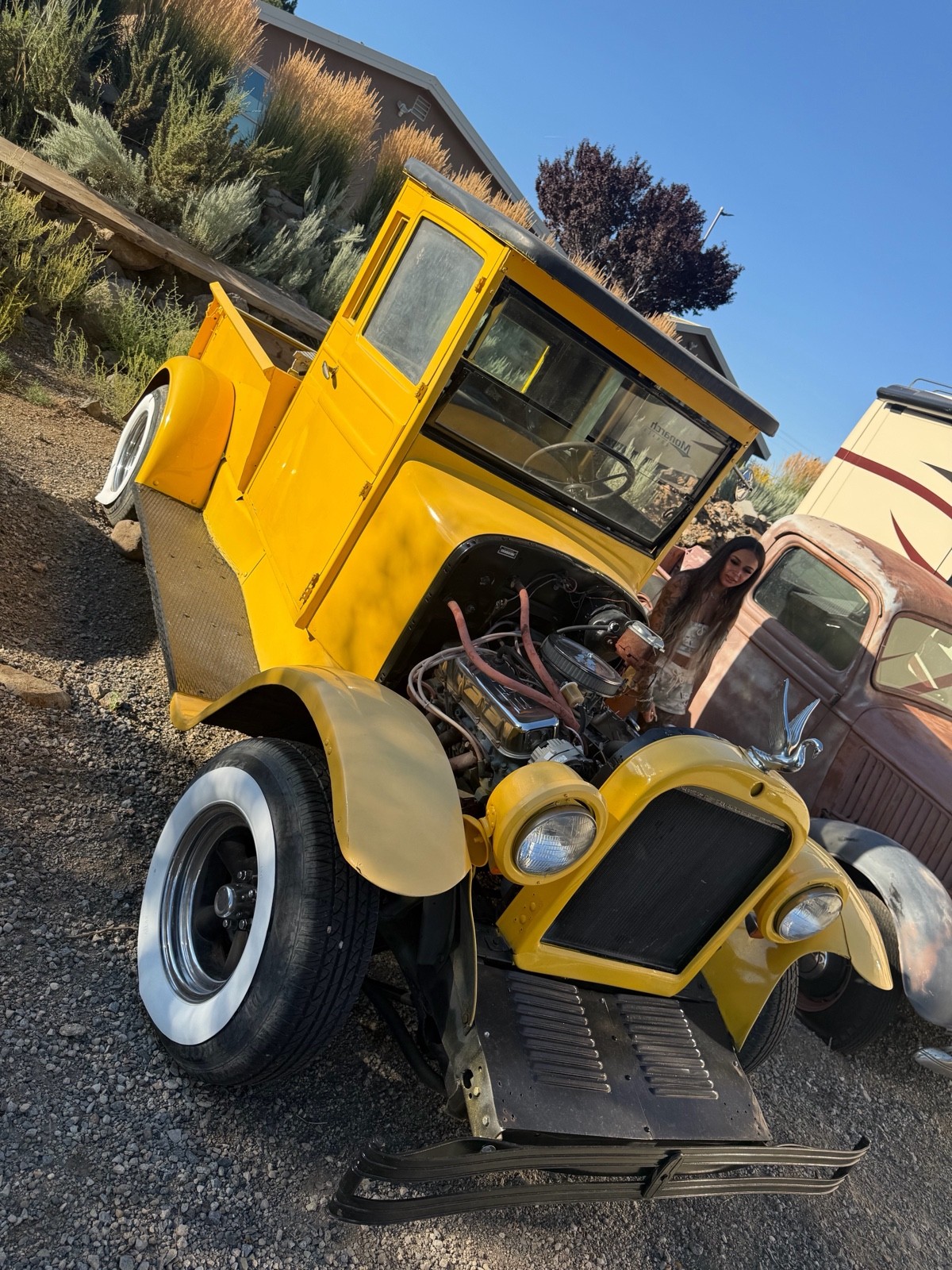 Other-Makes-graham-Yellow-Flatbed-1925-3