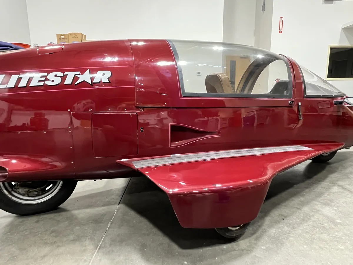 Owosso-pulse-litestar-Autocycle-1983-Burgundy-Tan-And-Black-8