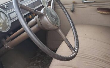 Packard-110-1940-black-7