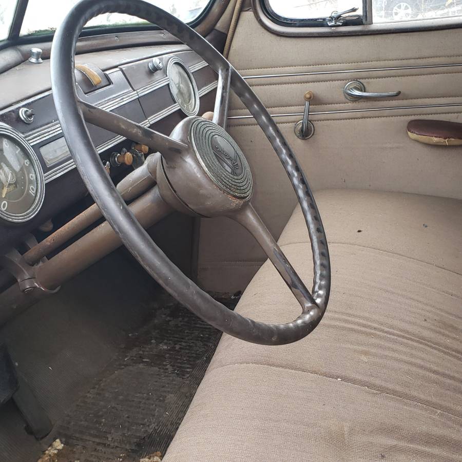 Packard-110-1940-black-7