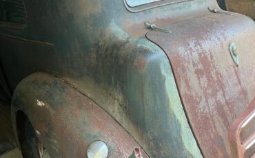 Packard-130c-2-door-Touring-Coupe-1937-Coupe-10