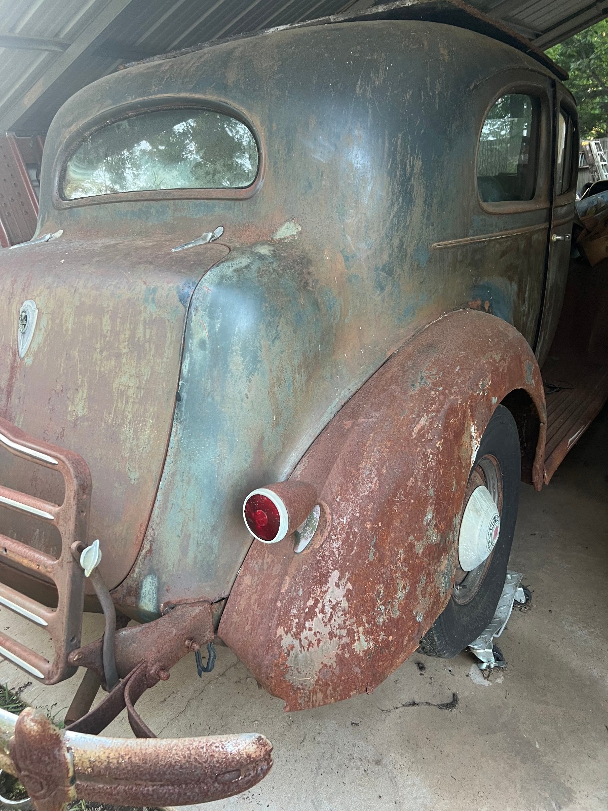 Packard-130c-2-door-Touring-Coupe-1937-Coupe-11