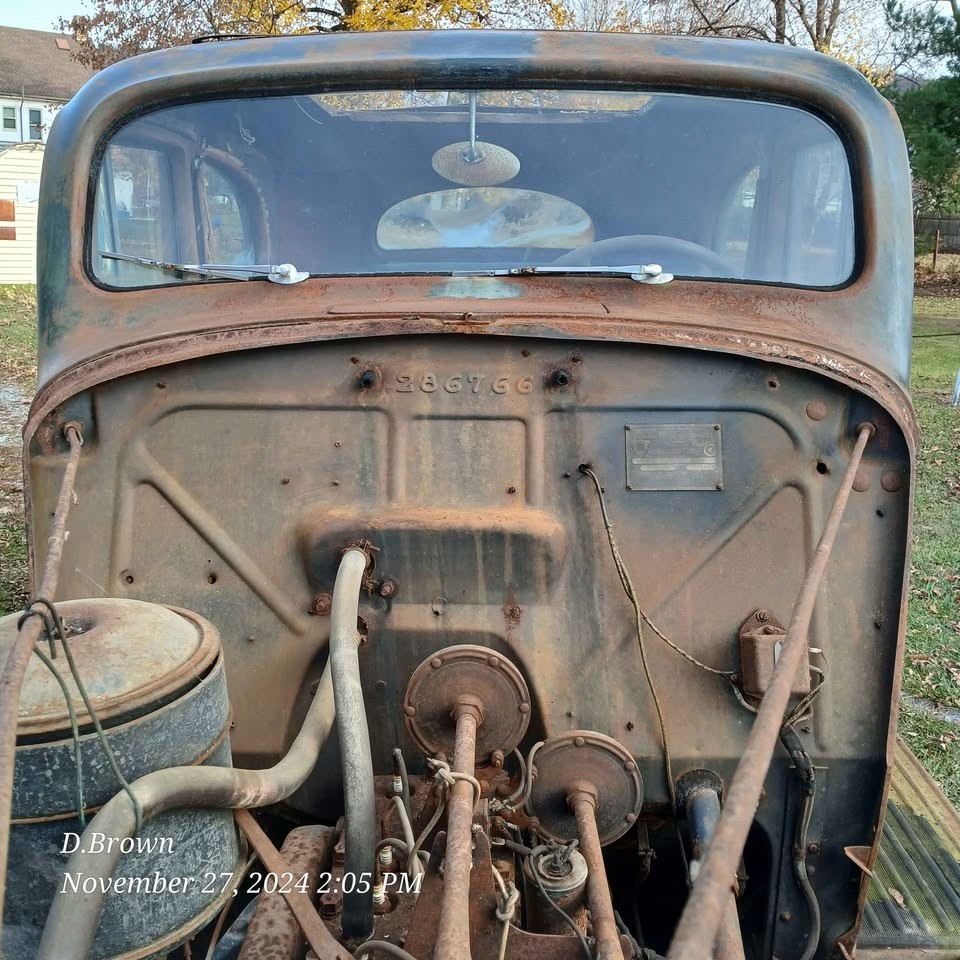 Packard-130c-2-door-Touring-Coupe-1937-Coupe-2