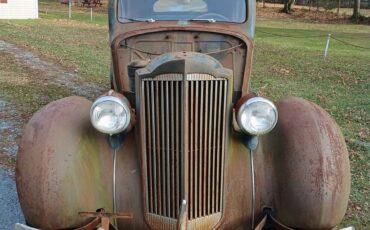 Packard-130c-2-door-Touring-Coupe-1937-Coupe-3