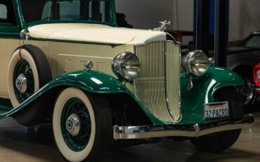 Packard-1932-4-Door-Sedan-12