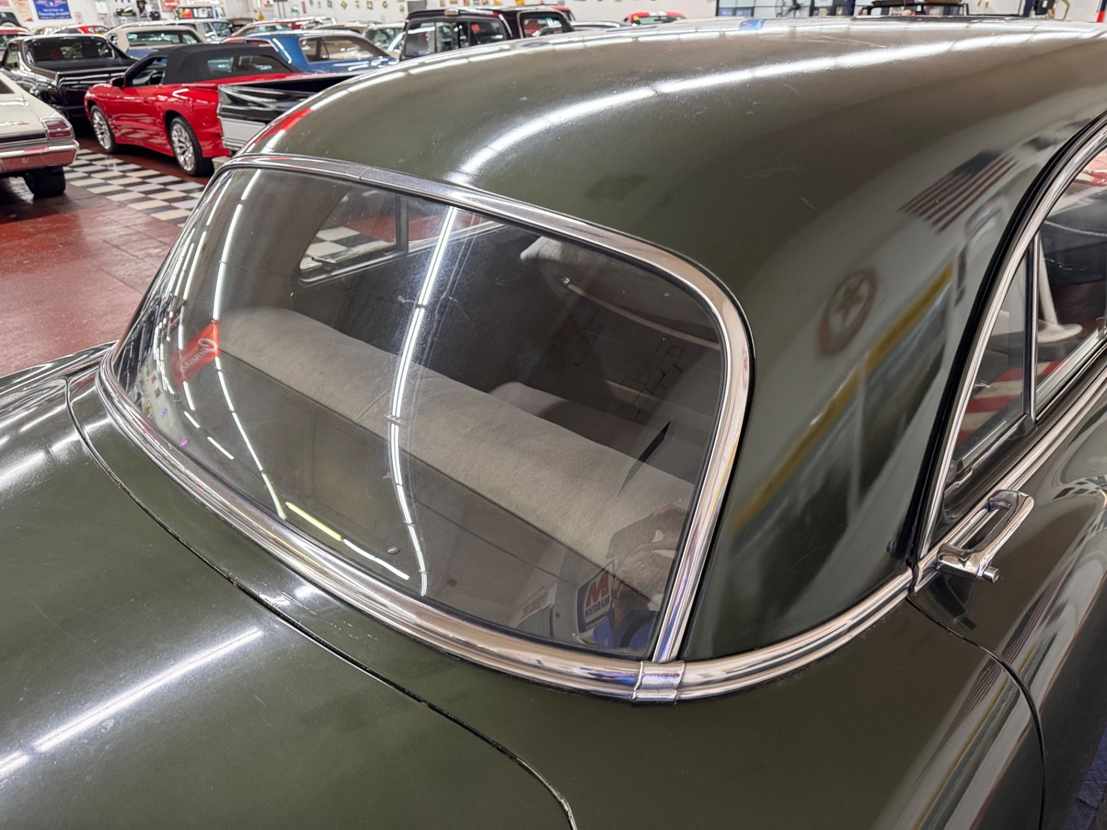 Packard-1951-4-Door-15