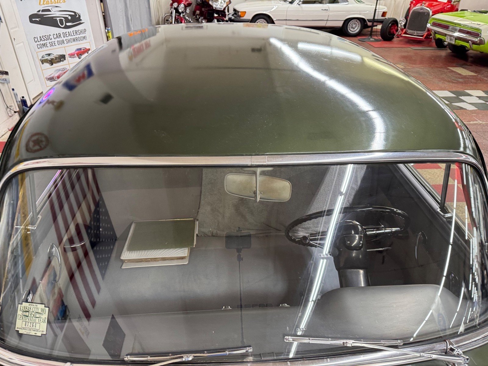 Packard-1951-4-Door-19