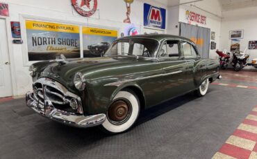 Packard-1951-4-Door-2