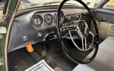 Packard-1951-4-Door-31