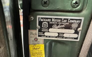 Packard-1951-4-Door-33