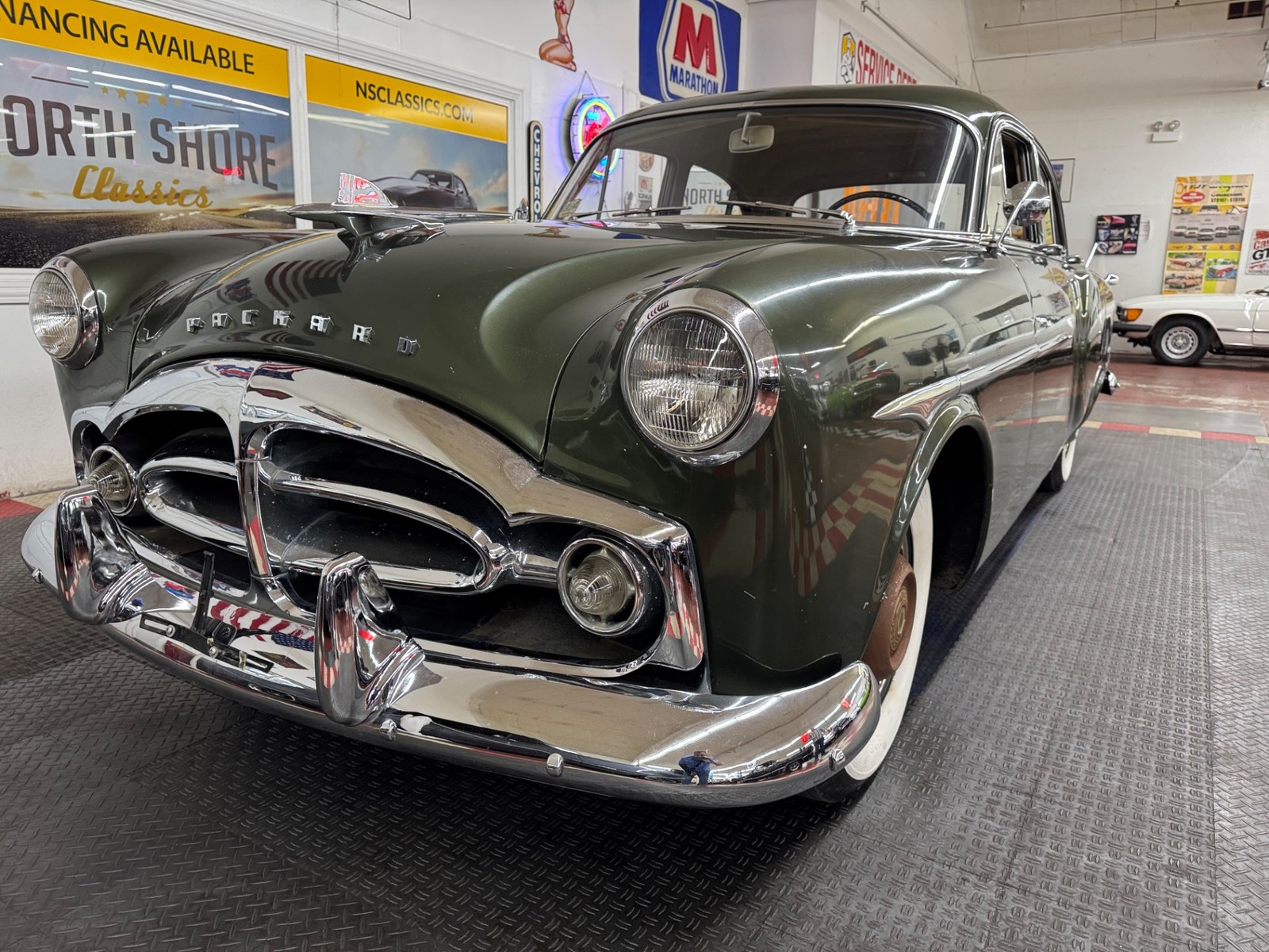 Packard-1951-4-Door-9
