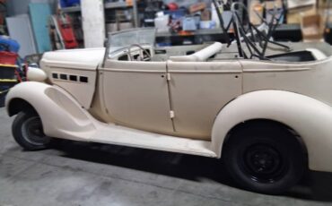 Packard-4-door-concertible-1937-custom