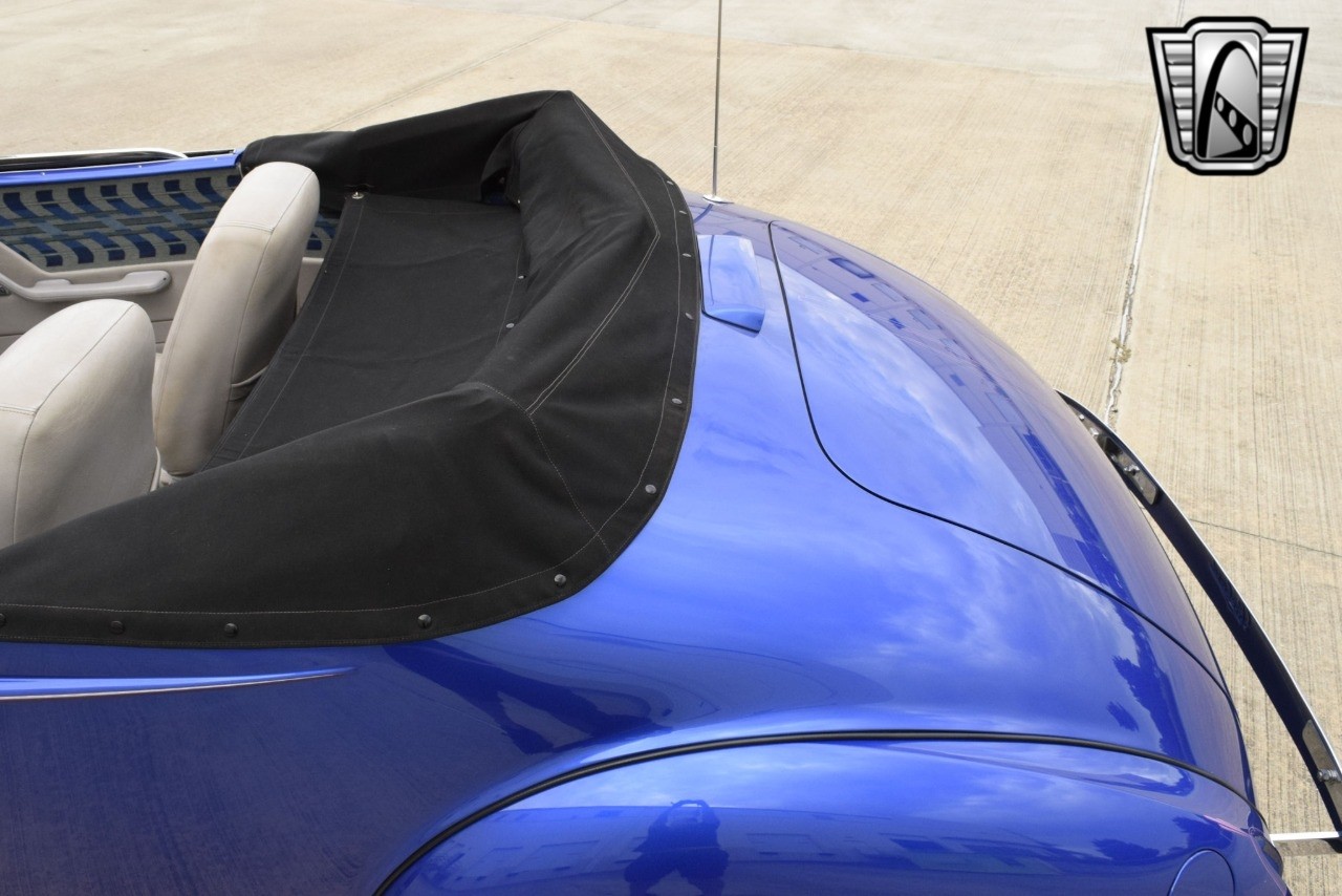 Packard-Eight-1938-convertible-11