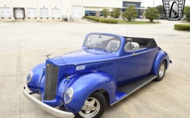 Packard-Eight-1938-convertible-4
