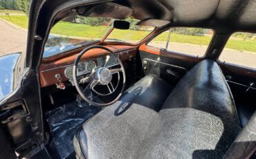 Packard-Eight-1950-9