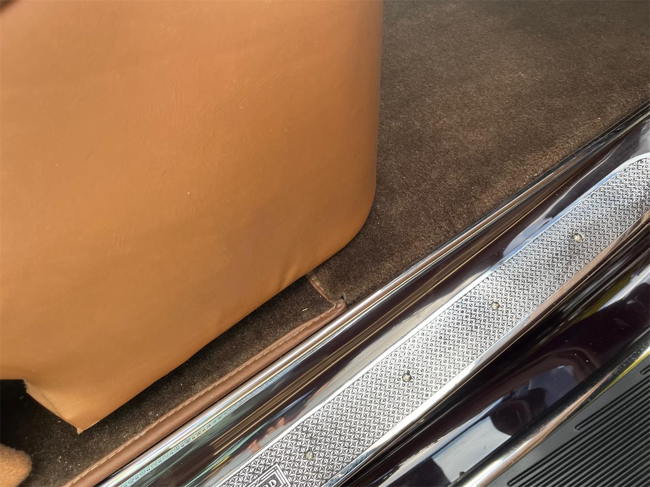 Packard-Twelve-1937-Packard-Maroon-Brown-21