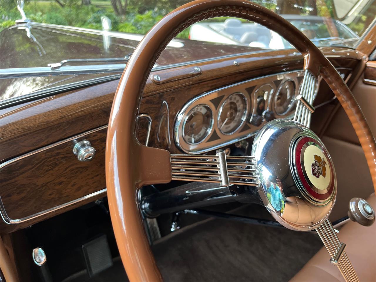 Packard-Twelve-1937-Packard-Maroon-Brown-39