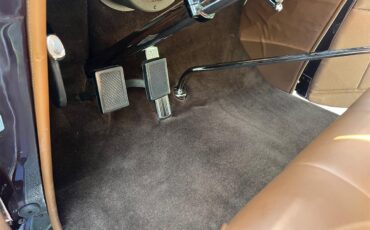 Packard-Twelve-1937-Packard-Maroon-Brown-5