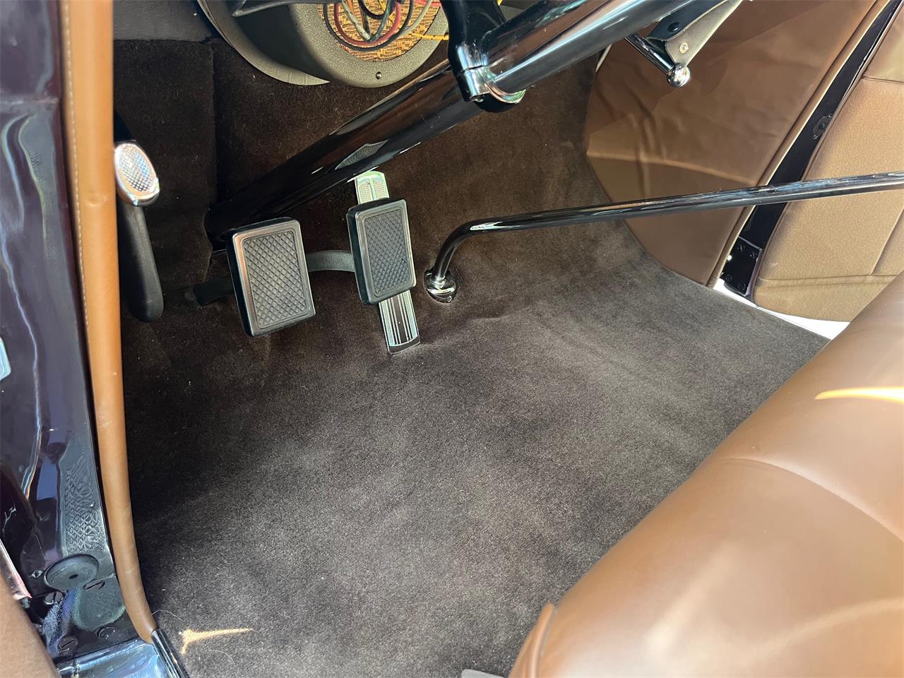 Packard-Twelve-1937-Packard-Maroon-Brown-5