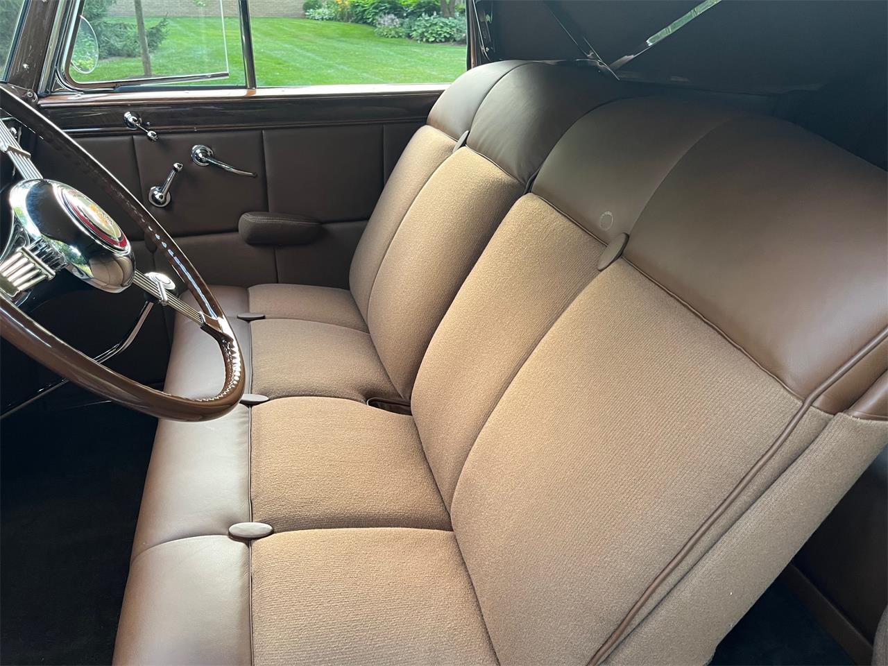 Packard-Twelve-1937-Packard-Maroon-Brown-59