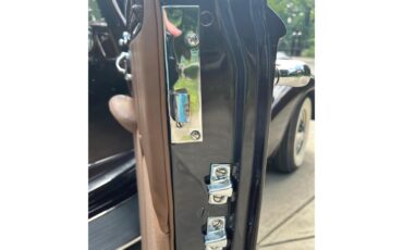 Packard-Twelve-1937-Packard-Maroon-Brown-70