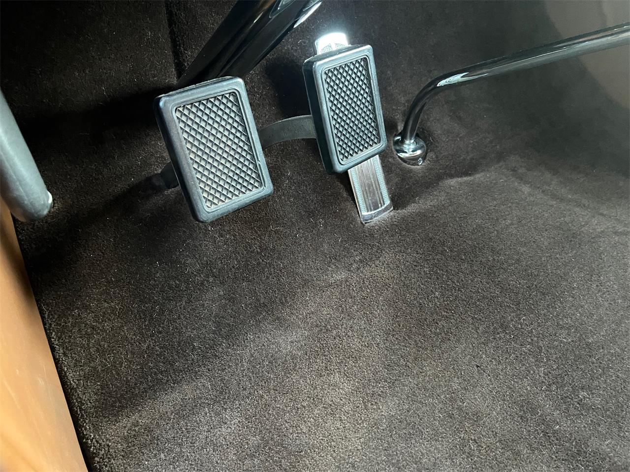 Packard-Twelve-1937-Packard-Maroon-Brown-76