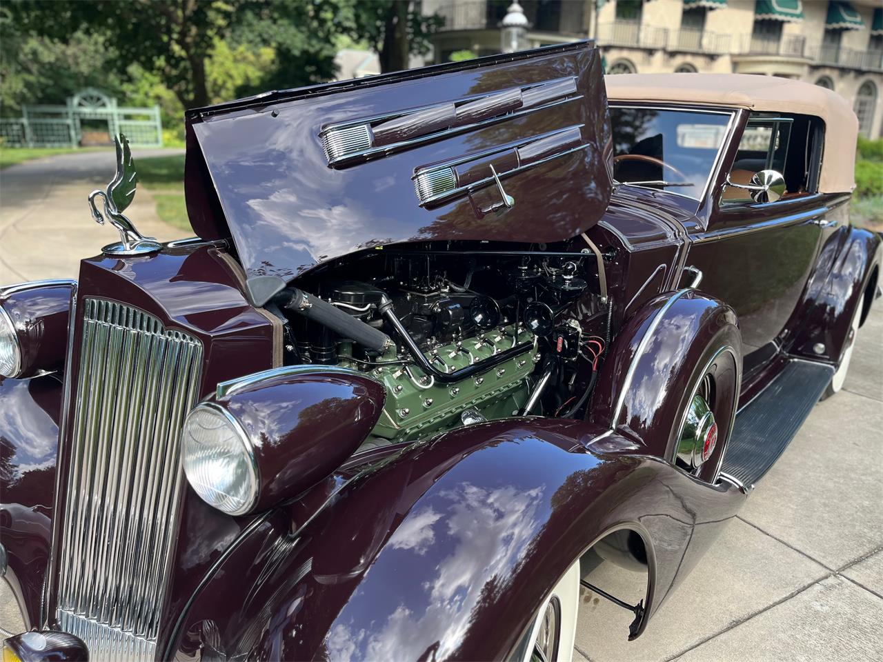 Packard-Twelve-1937-Packard-Maroon-Brown-77