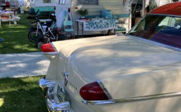 Packard-clipper-panama-super-1954-white-1