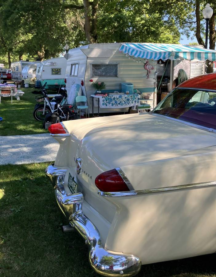 Packard-clipper-panama-super-1954-white-1