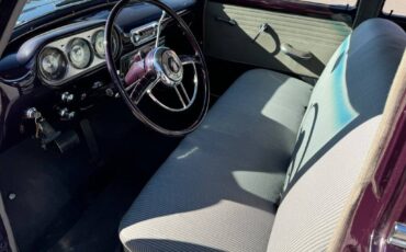 Packard-clipper-touring-sedan-1953-purple-179