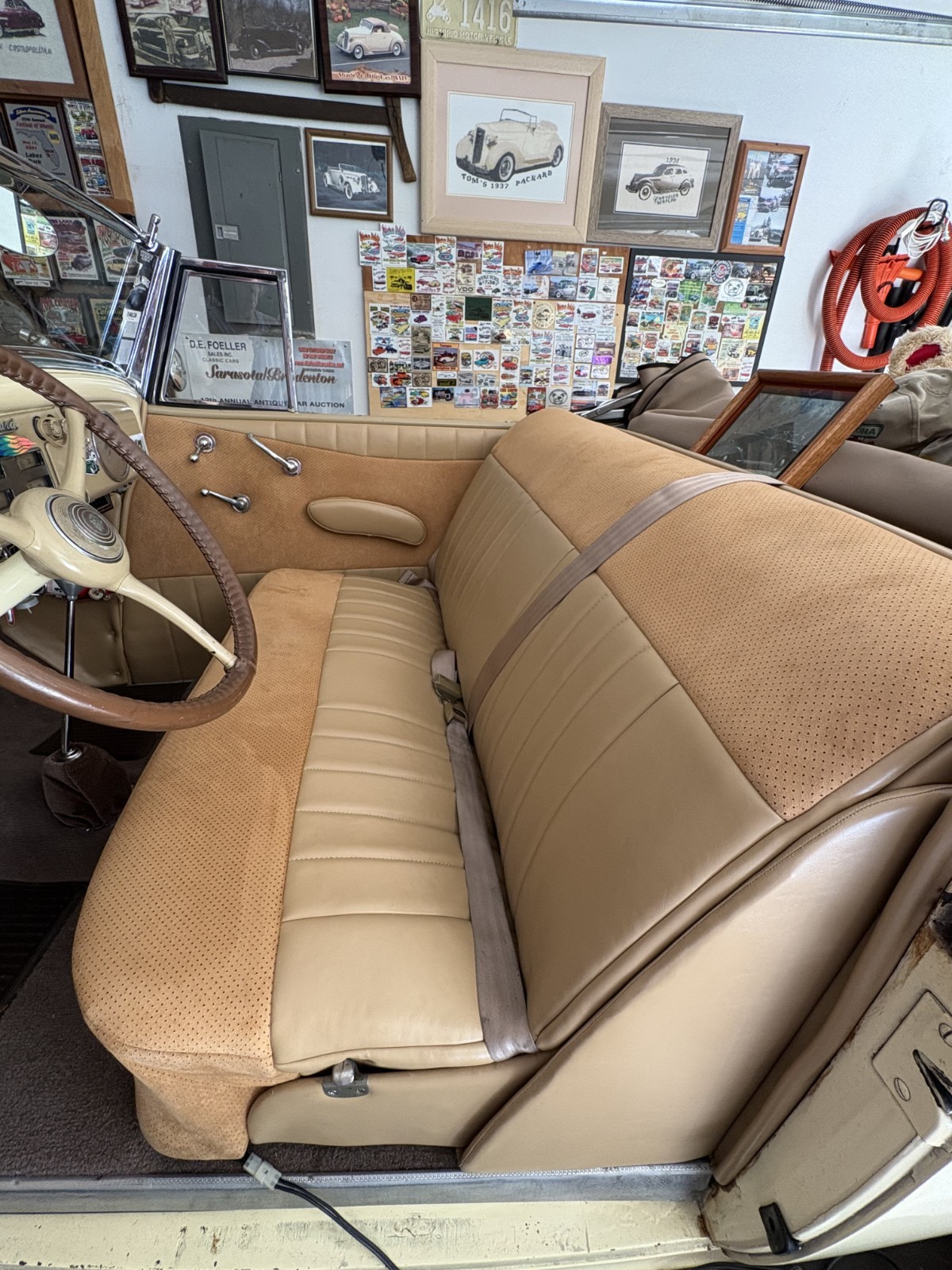 Packard-convertible-1937-Coupe-1